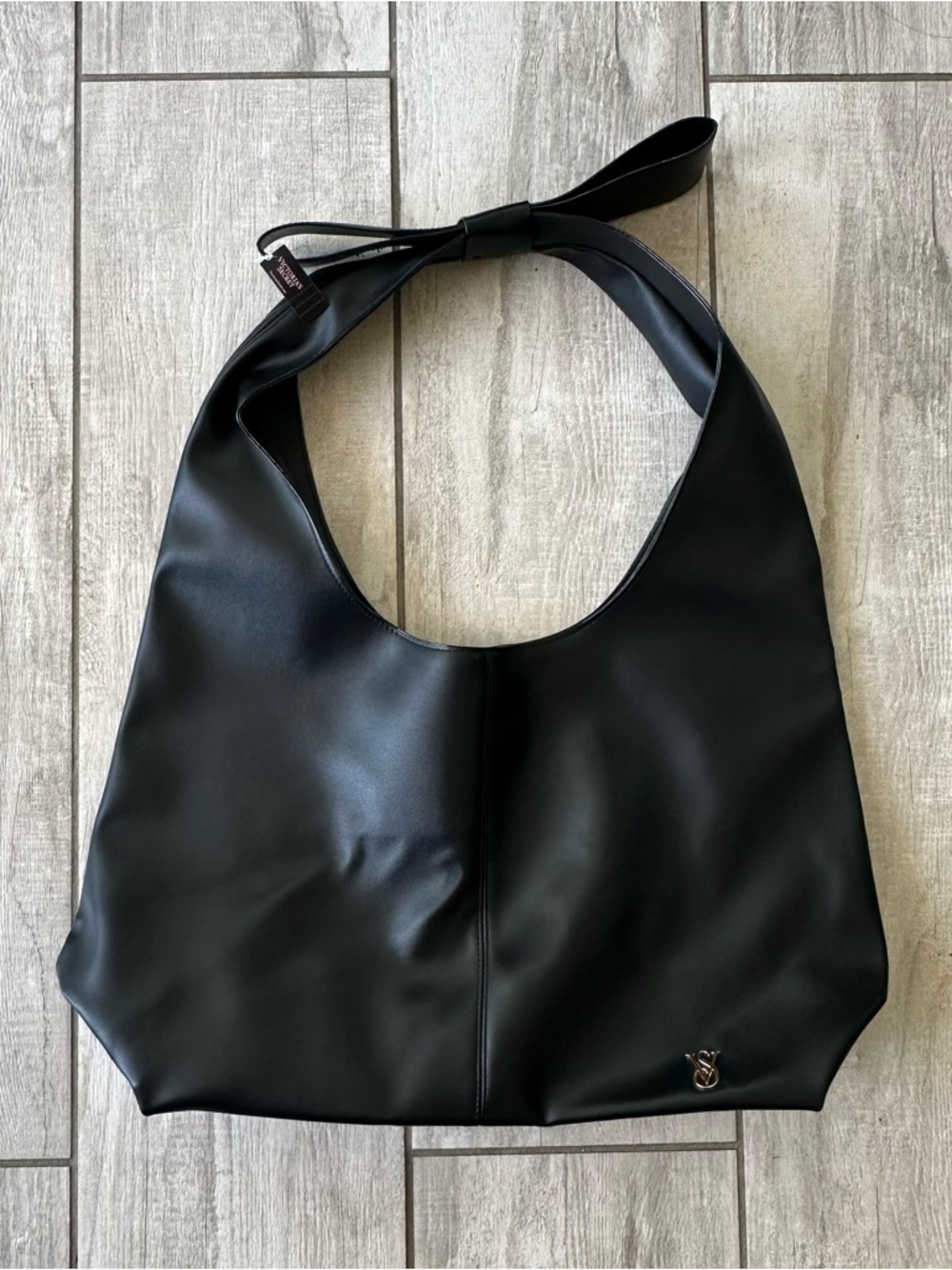 Victoria’s Secret black shoulder bag with large bow NWT